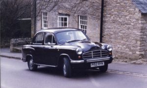 HM Ambassador - Black Exterior - Front Side Quarter - Street Side