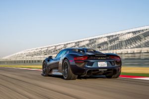 Porsche 918 Spyder - Blue Exterior - Rear Side Quarter - Dynamic