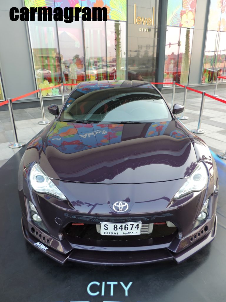 Toyota 86 - Purple Exterior