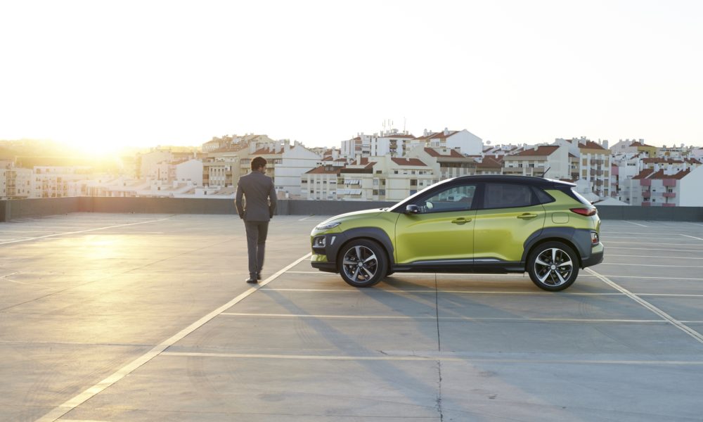 2018 Hyundai Kona - Green Exterior - Side View With Model