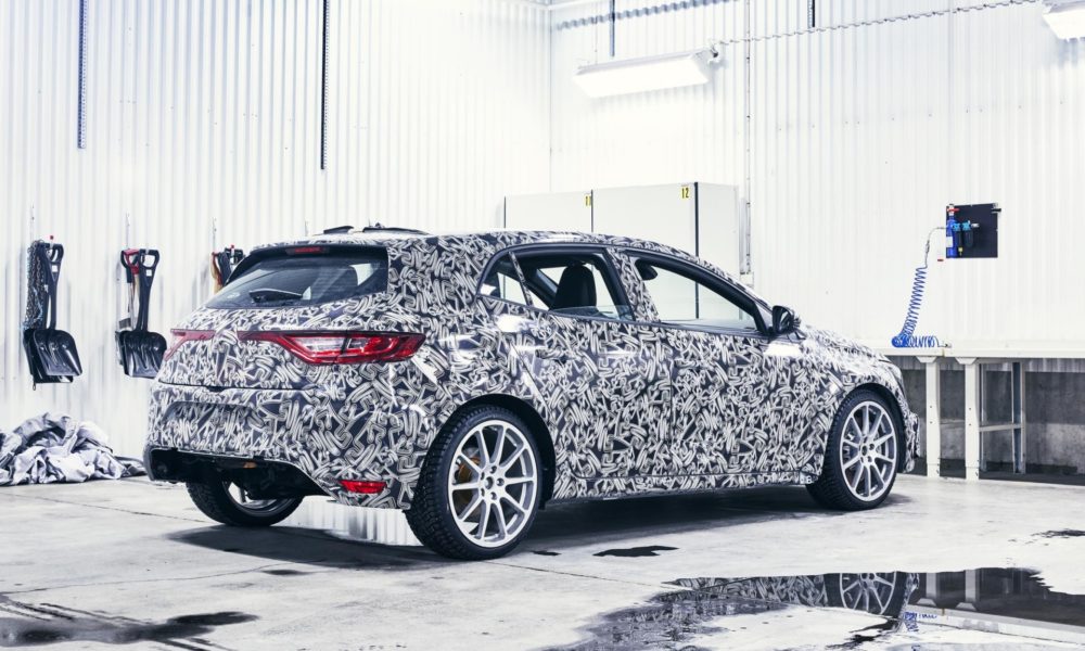 2018 Megane Renault Sport - Rear Side View - Garage