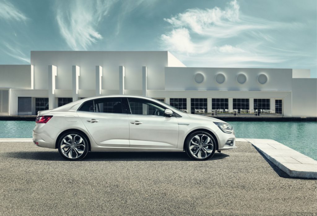 2017 Renault Megane Review - White Exterior - Side View